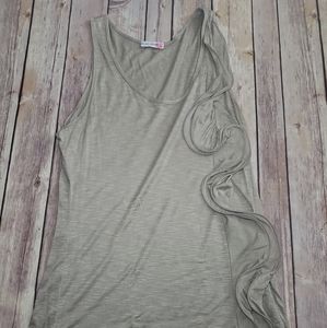 Body central tank top